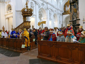 Diözesale Aussendung der Sternsinger im Hohen Dom zu Fulda (Foto:Karl-Franz Thiede)